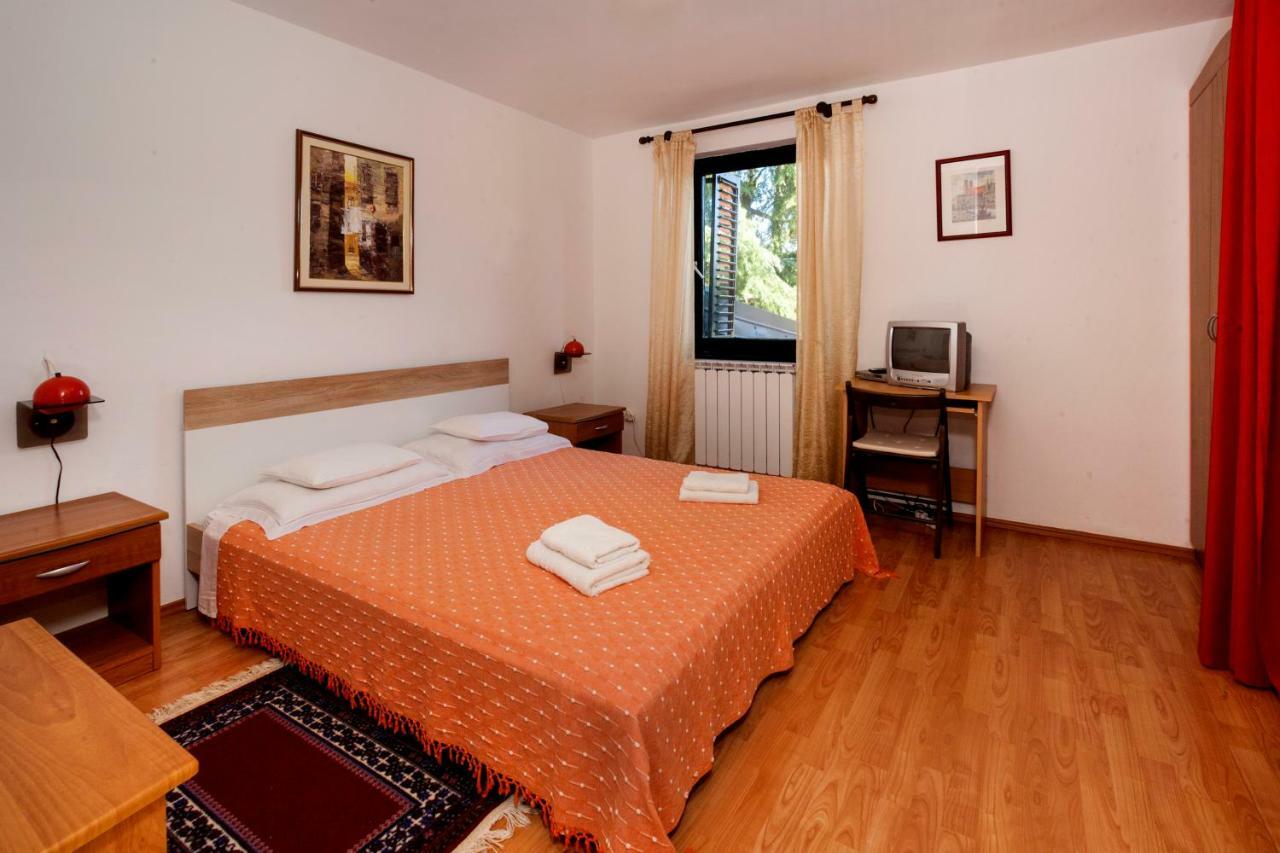Villa Carolina Тар Экстерьер фото